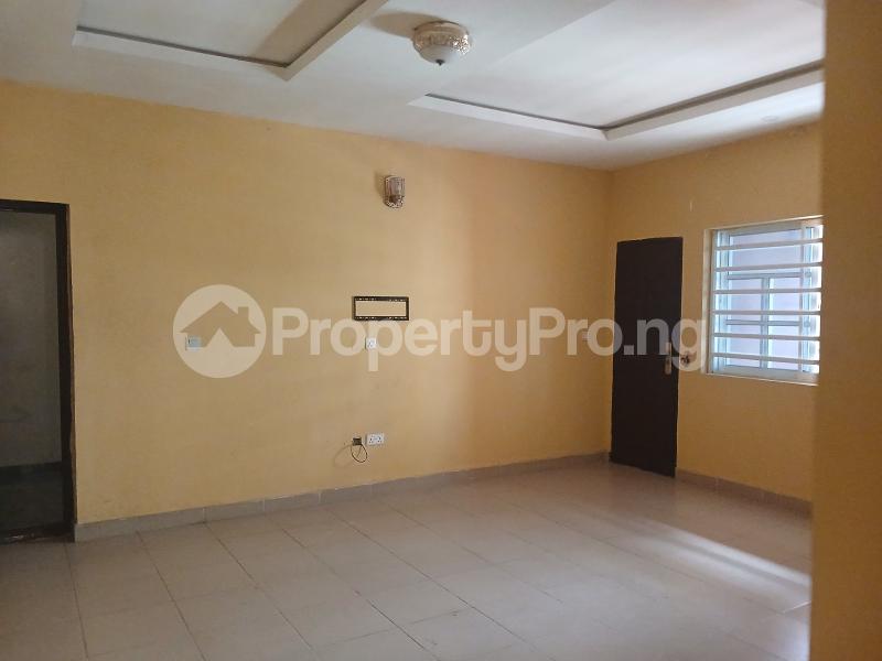 2 bedroom Flat / Apartment for rent Saka Oluguna Street, Maroko Mobil Road Ajah Lagos