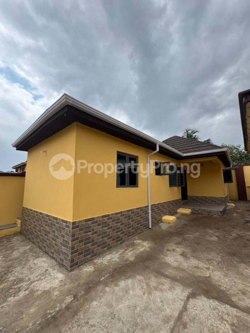2 bedroom Flat / Apartment for rent Legacy, Opposite Kolapo Ishola Gra. Akobo Ibadan Oyo - 0