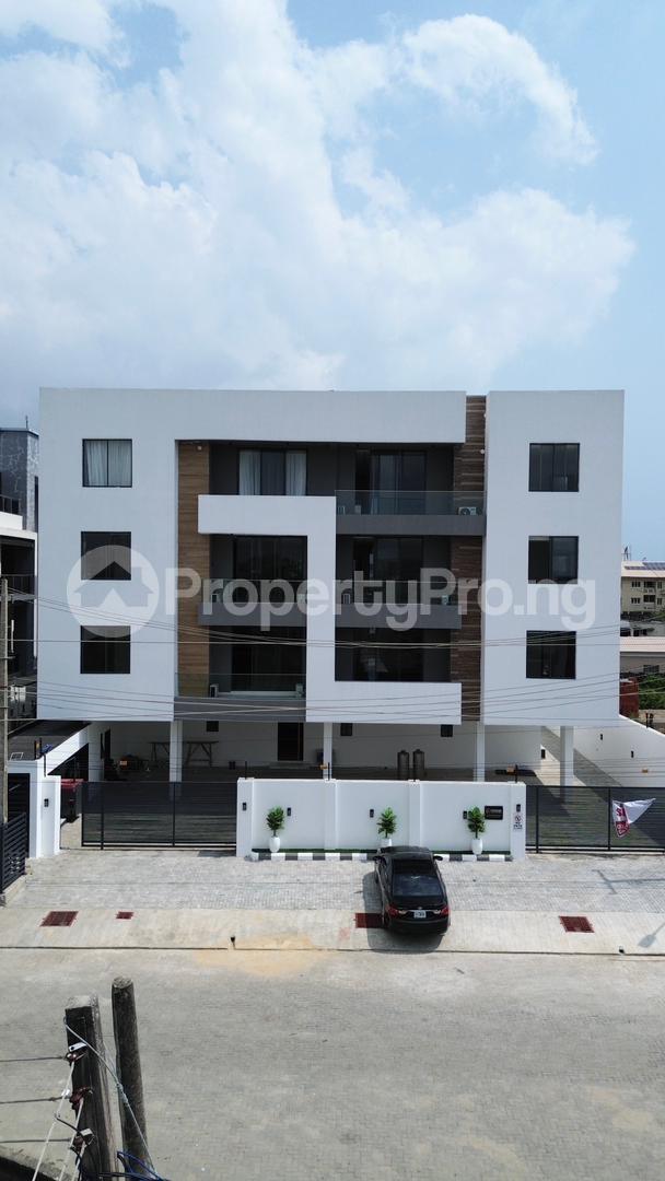 2 bedroom House for sale ONIRU Victoria Island Lagos