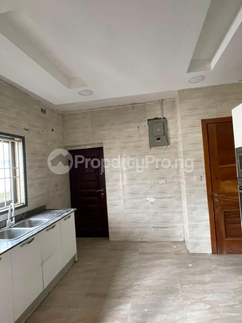 2 bedroom Flat / Apartment for rent Ologolo Lekki Lagos
