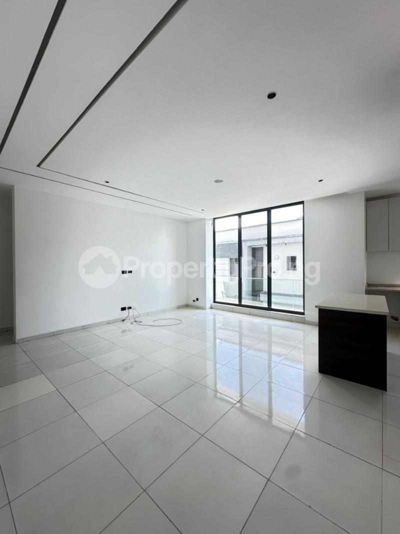 Flat / Apartment for sale ONIRU Victoria Island Lagos - 0