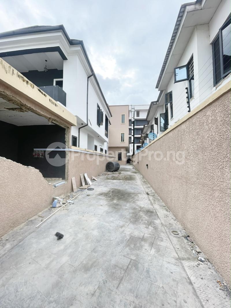 2 bedroom Flat / Apartment for rent Lekki Lagos