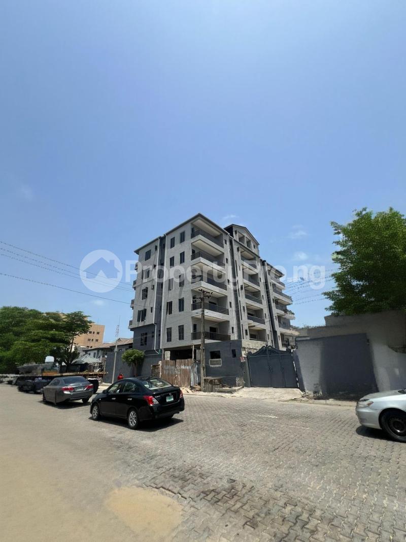 2 bedroom Flat / Apartment for sale ONIRU Victoria Island Lagos