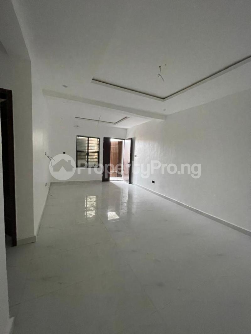 2 bedroom Flat / Apartment for sale Off Baale Road Igbo-efon Lekki Lagos