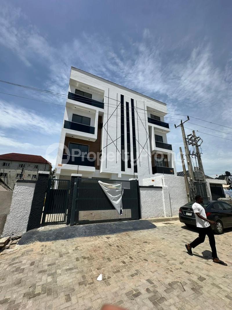 2 bedroom House for sale Chevron Lekki Lagos