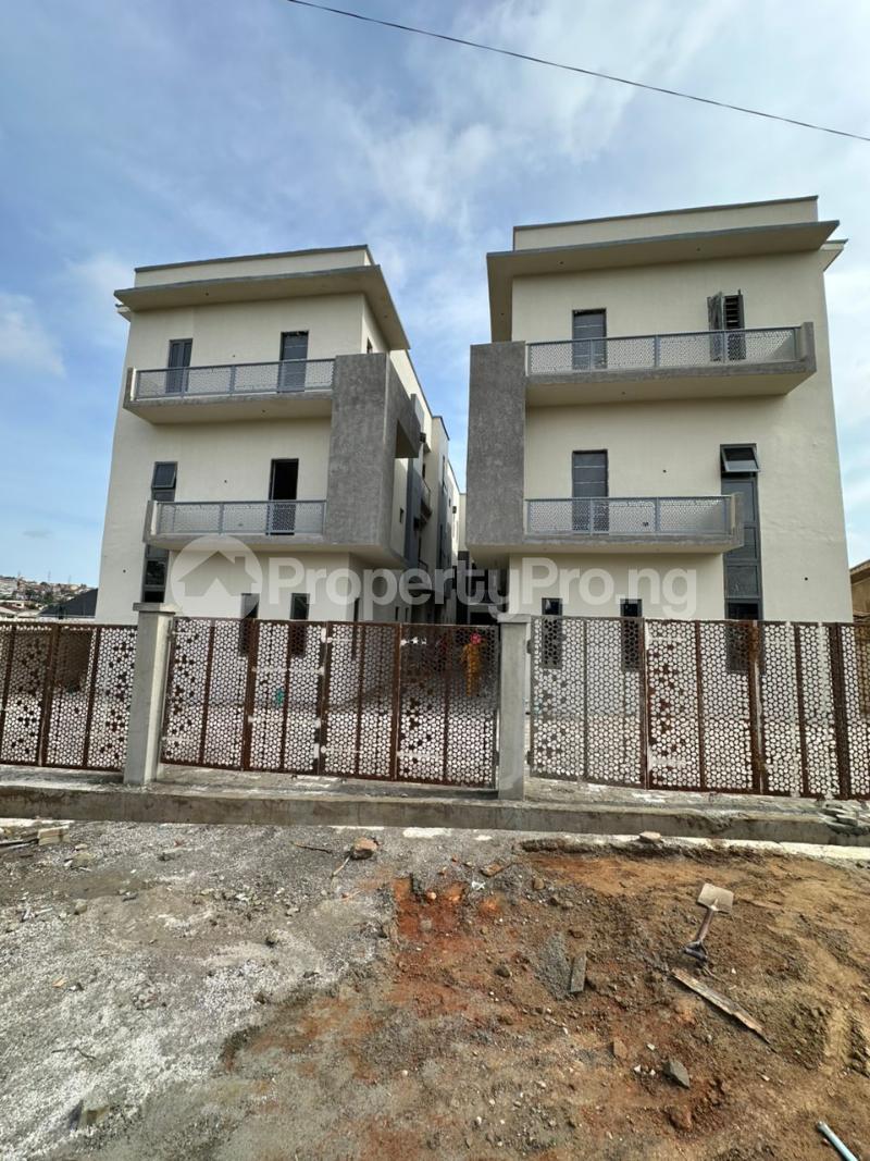 2 bedroom Flat / Apartment for sale Bodija Ibadan Oyo