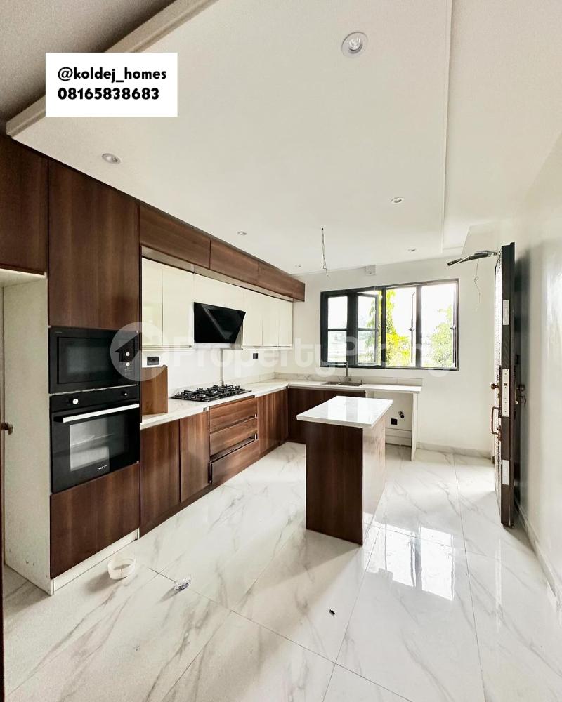 2 bedroom House for sale Lekki Phase 1 Lekki Lagos