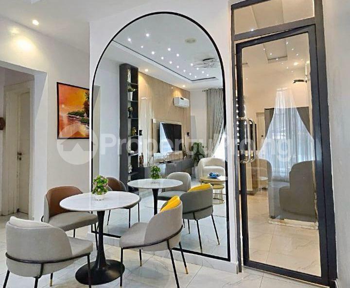 2 bedroom House for shortlet Ikate Lekki Lagos