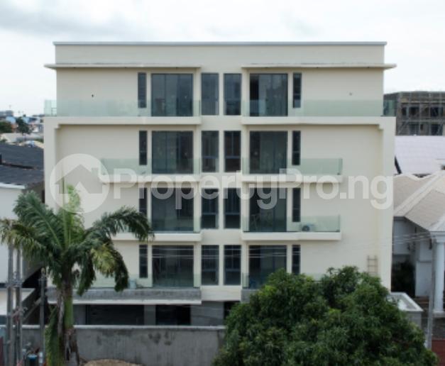 Flat / Apartment for sale Off Durosimi Etti Lekki Phase 1 Lekki Lagos
