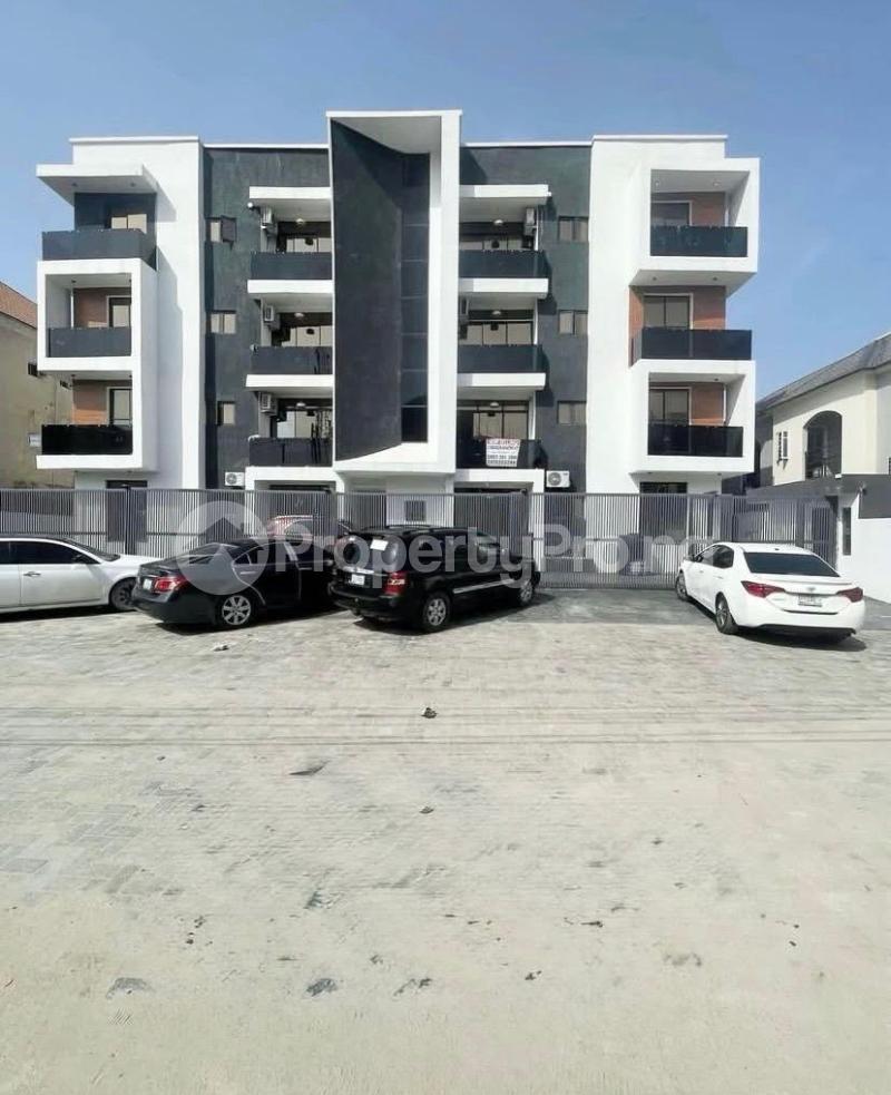 2 bedroom House for rent Jakande Lekki Lagos