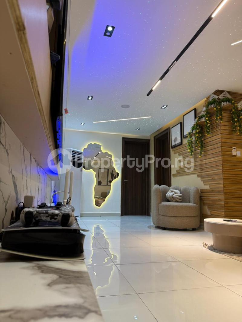 Flat / Apartment for shortlet Lekki Lagos