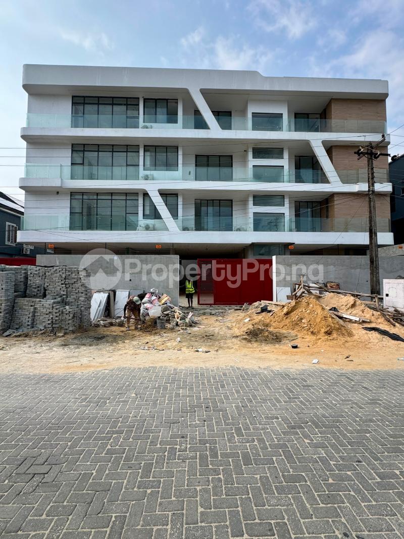 2 bedroom Flat / Apartment for sale Lekki Phase1 Chevron Drive Lekki Lagos