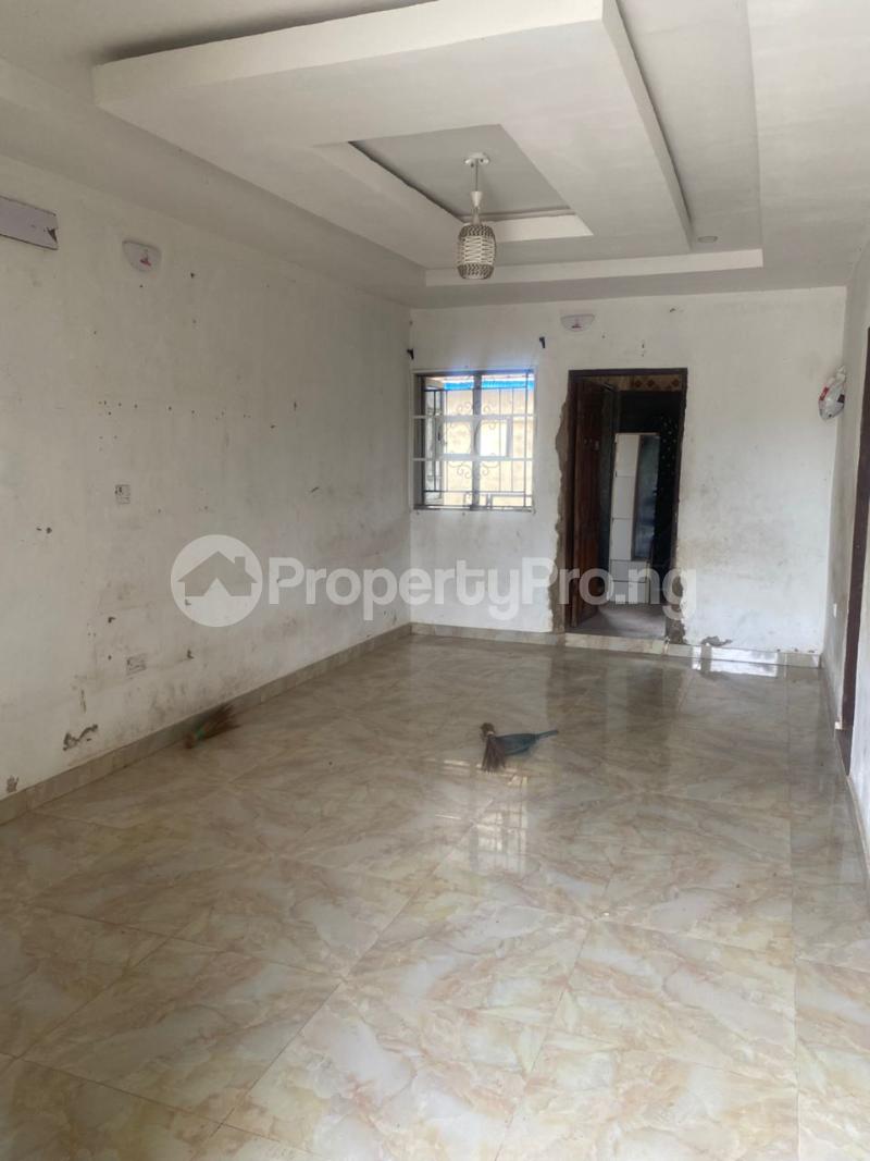 House for rent Oloyin Estate Off Kuola Elebu Akala Express Sigo Ibadan Akala Express Ibadan Oyo - 4