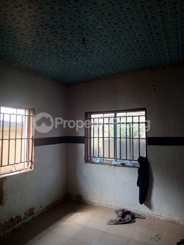 House in Ibadan polytechnic/ University of Ibadan Ibadan Oyo House