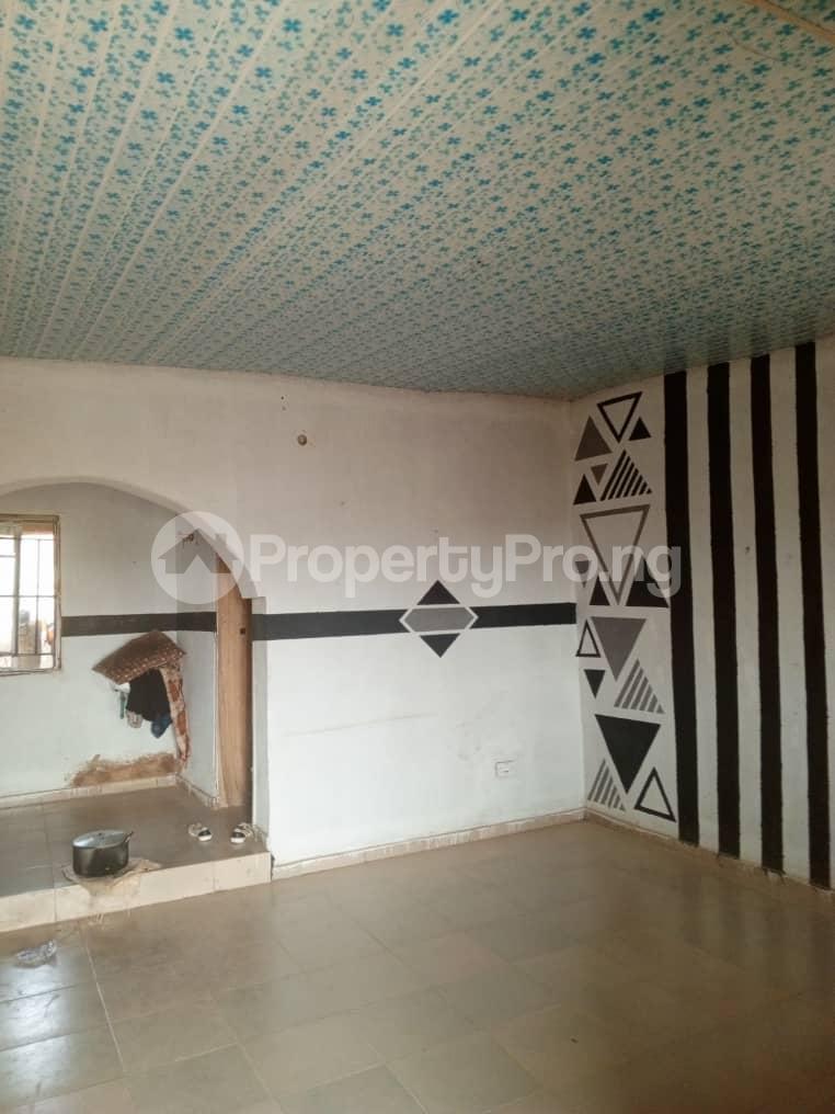 House in Ibadan polytechnic/ University of Ibadan Ibadan Oyo House