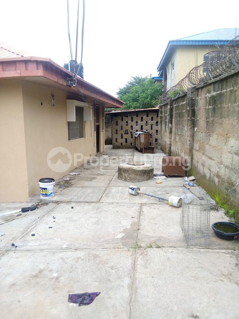 2 bedroom Flat / Apartment for sale Akala Road, Oke Ibadan, Akobo. Akobo Ibadan Oyo