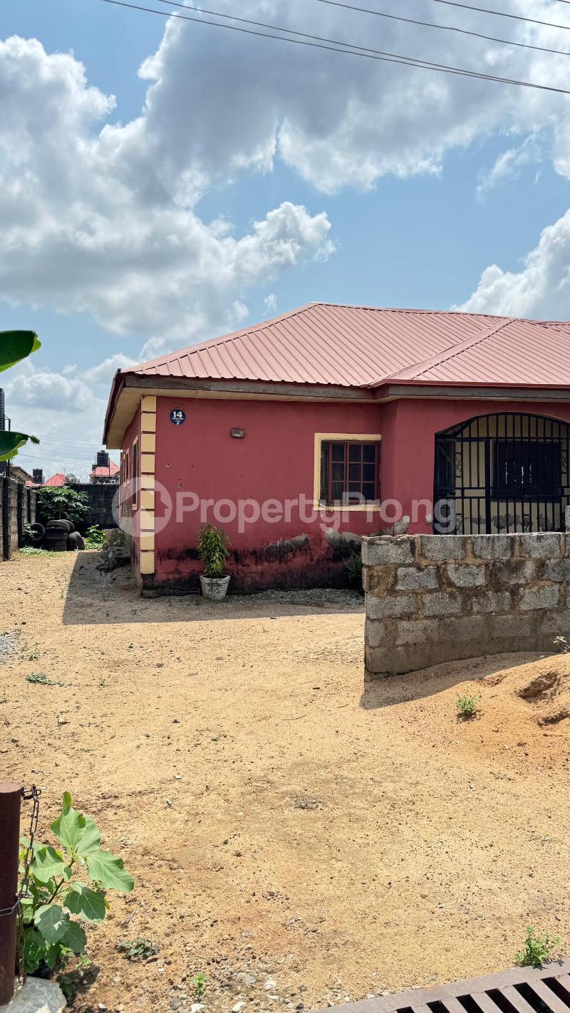 2 bedroom House for sale Lugbe Abuja