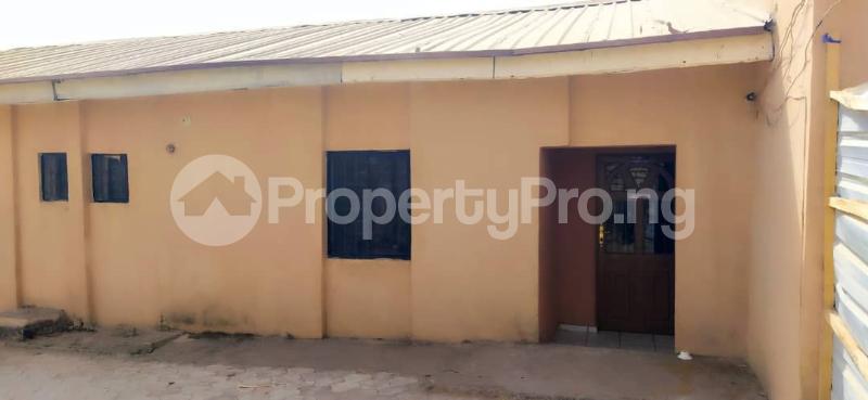 2 bedroom House for rent Agabi Close Jabi Abuja
