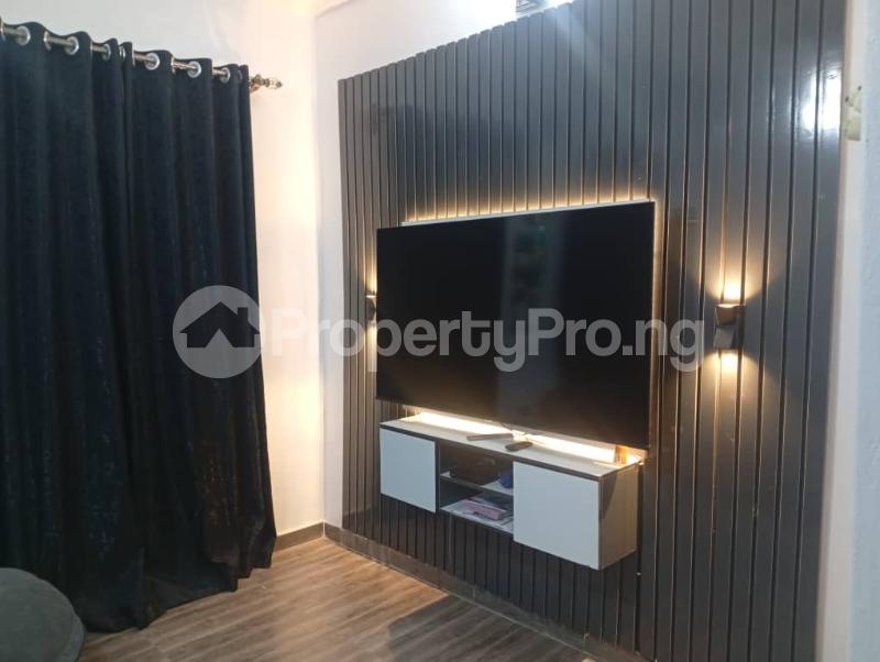 2 bedroom Flat / Apartment for shortlet Oritamerin Elebu Off Akala Express Ibadan Oyo