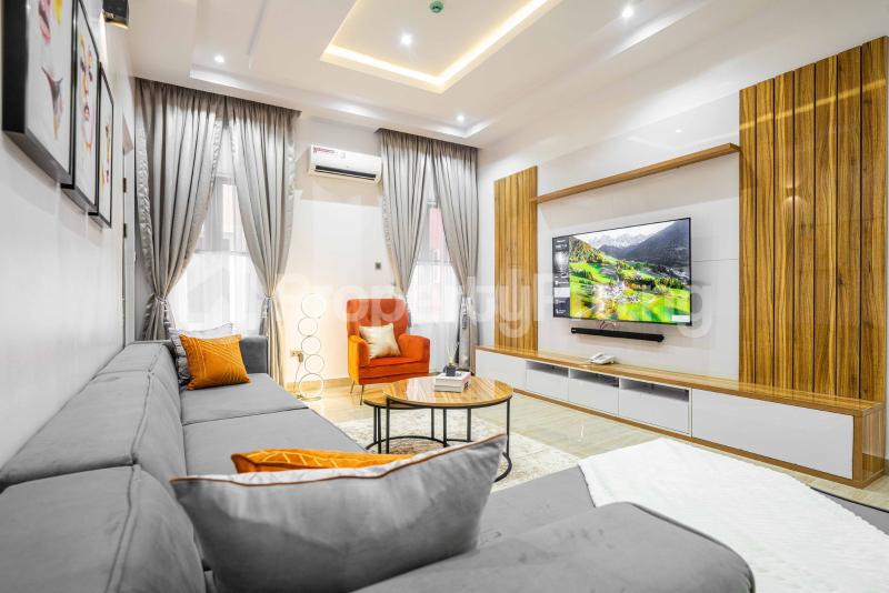 2 bedroom Flat / Apartment for shortlet Dideolu Estate (behind City Of David) ONIRU Victoria Island Lagos