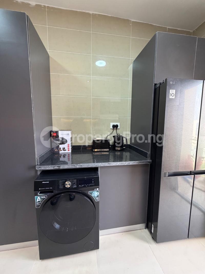 2 bedroom Flat / Apartment for shortlet Younis Bashorun Street Off Ajose Adeogun, Victoria Island Ajose Adeogun Street Victoria Island Lagos