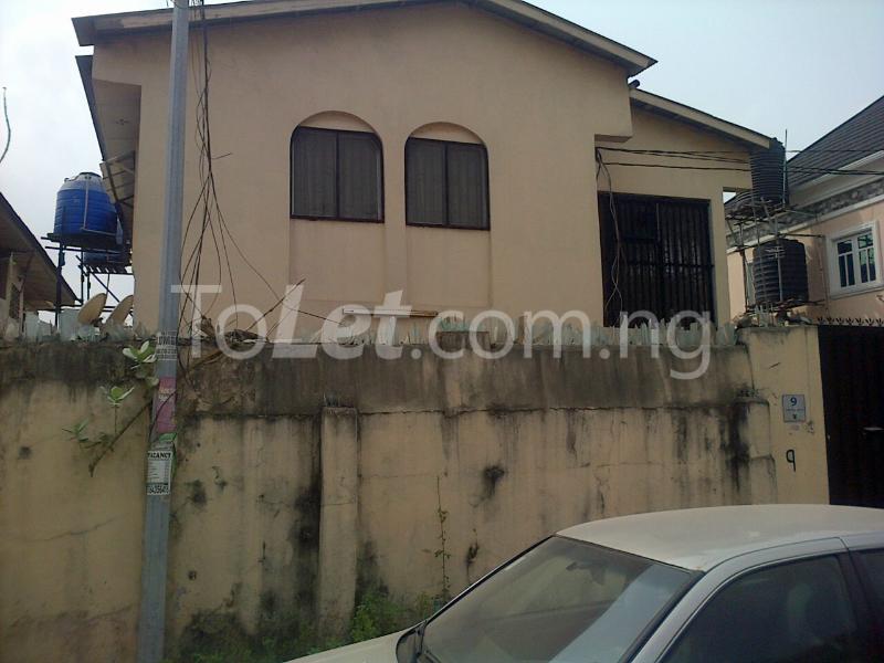2 bedroom Flat / Apartment for rent Subuola Street Ogunlana Surulere Lagos