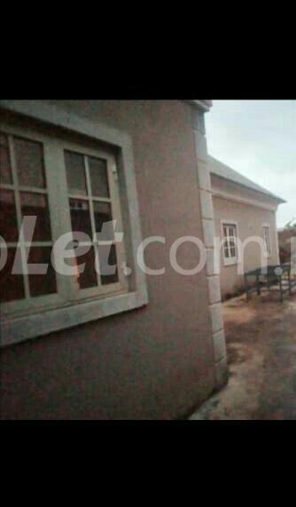 2 bedroom Flat / Apartment for rent Governors Road Governors road Ikotun/Igando Lagos