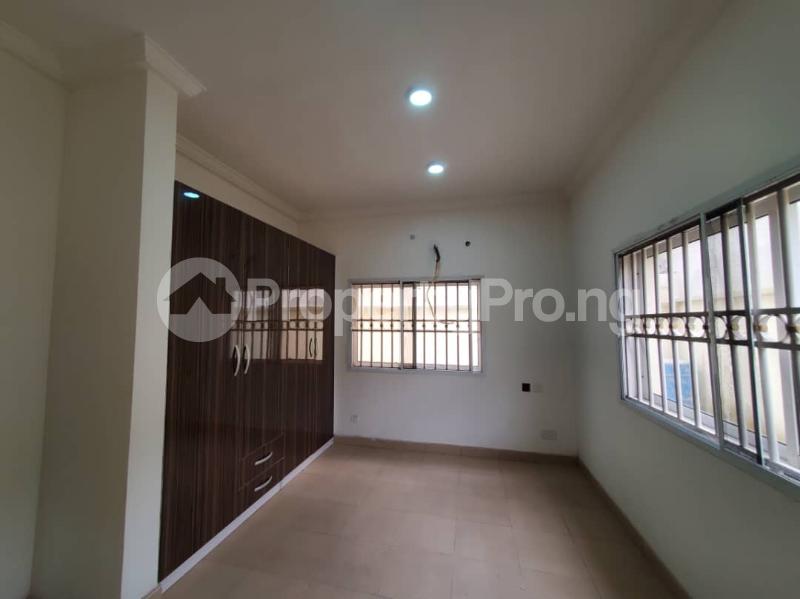 2 bedroom Flat / Apartment for rent Lekki Phase 1 Right, In A Gated Estate. Lekki Phase 1 Lekki Lagos