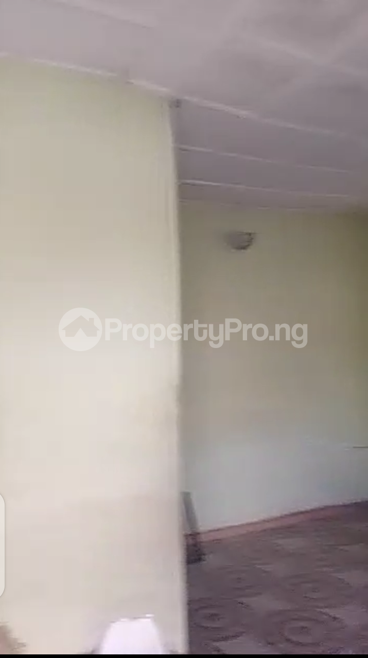 2 bedroom Flat / Apartment for rent Ailegun Road, Bucknor Isolo Lagos