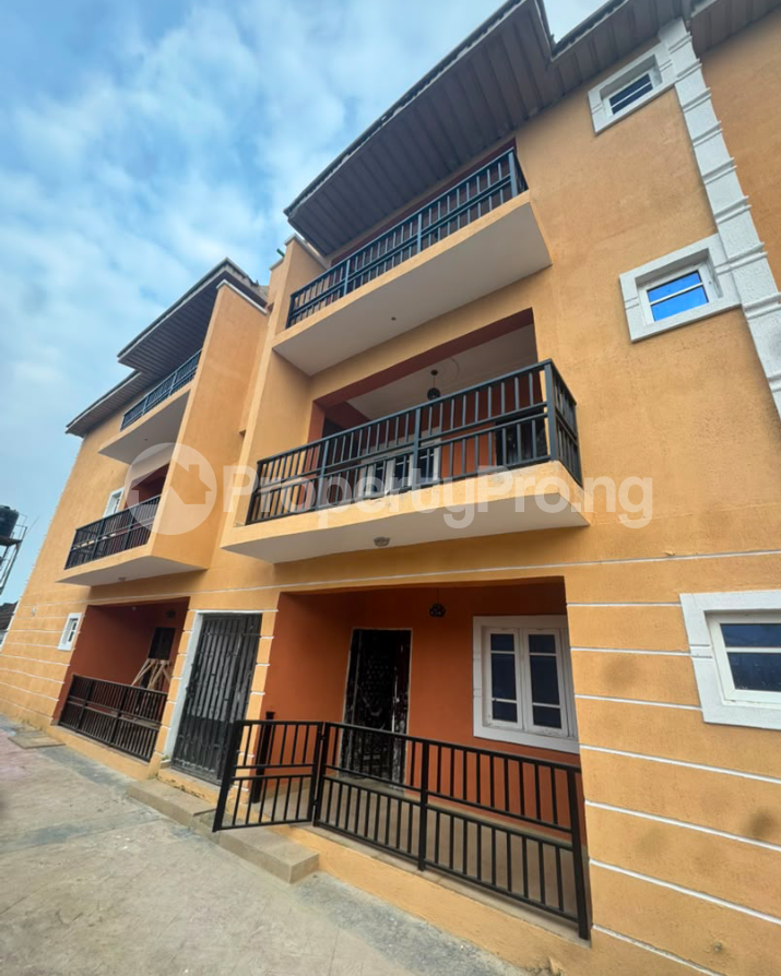 2 bedroom Flat / Apartment for rent Promise Land, Elebu Akala Express Ibadan Oyo