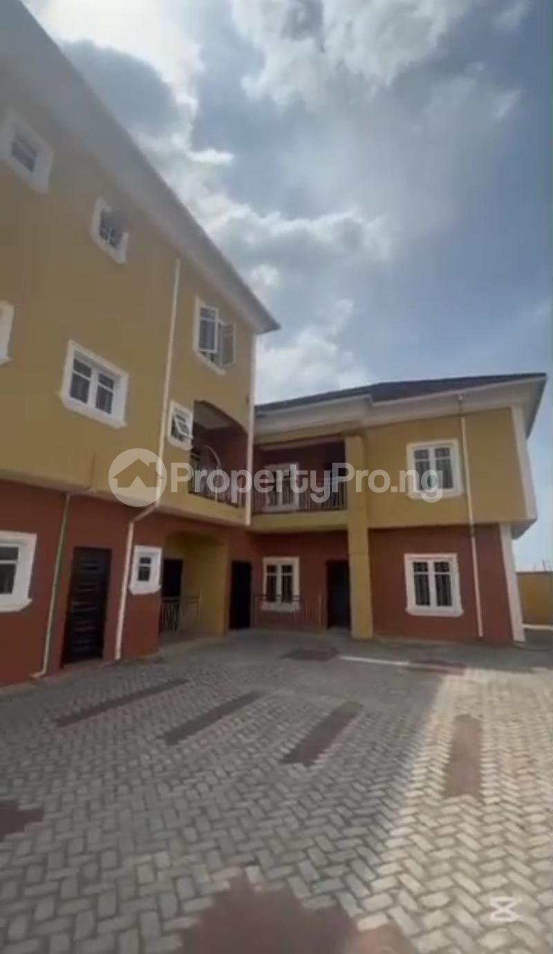 2 bedroom Flat / Apartment for rent Mobil Road Ajah Lagos