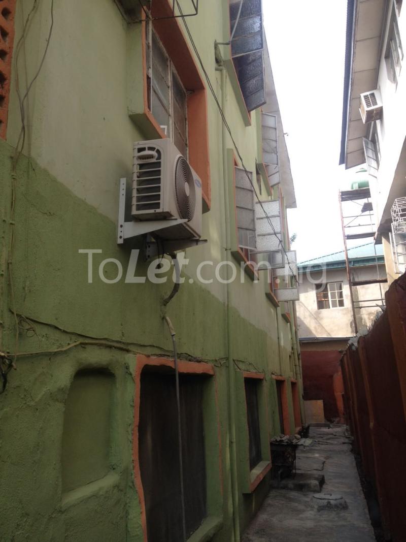 2 bedroom Flat / Apartment for rent Akobi Crescent Alaka/Iponri Surulere Lagos