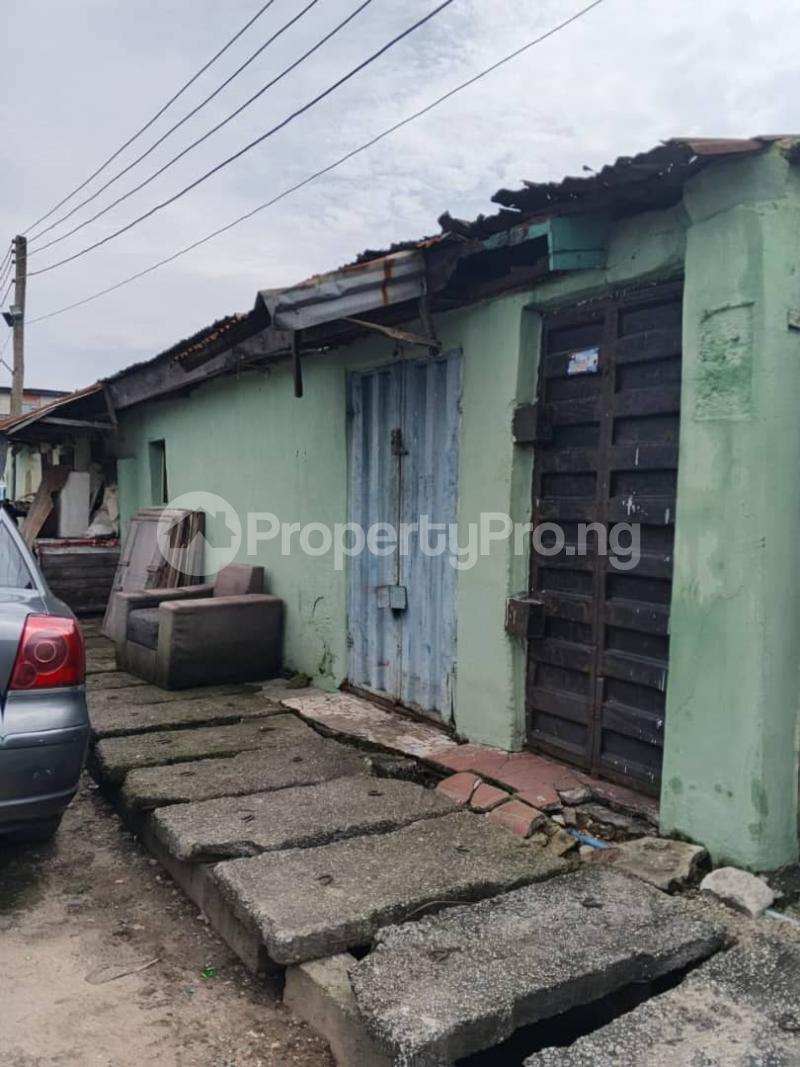 2 bedroom Flat / Apartment for sale Ojota Lagos