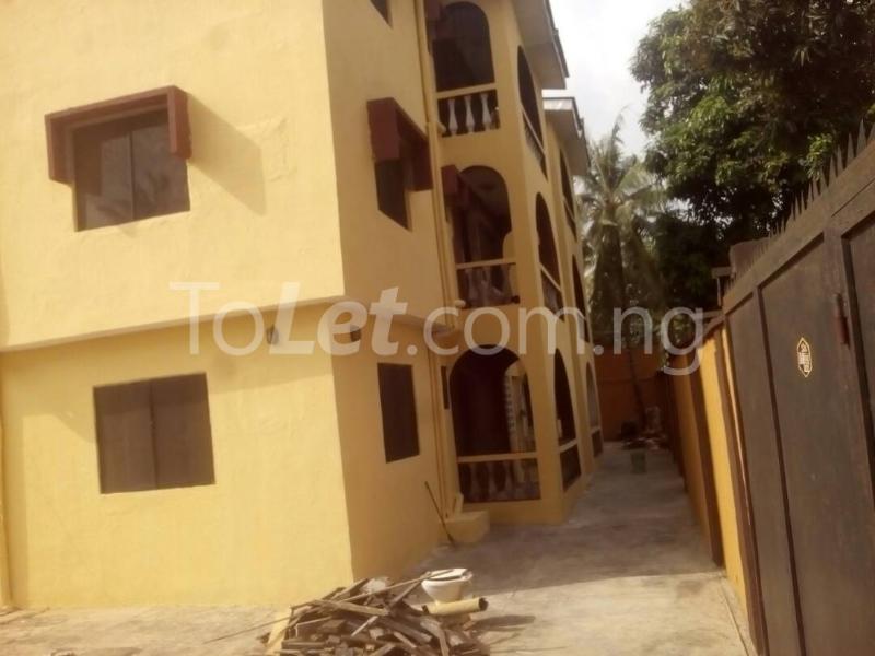 2 bedroom Flat / Apartment for rent Off Valley View Estate Ikeja Lagos