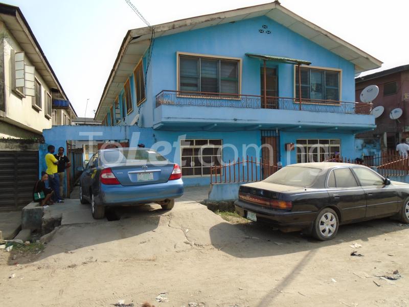 2 bedroom Flat / Apartment for rent Ishaga Road,off Ojuelegba Ojuelegba Surulere Lagos