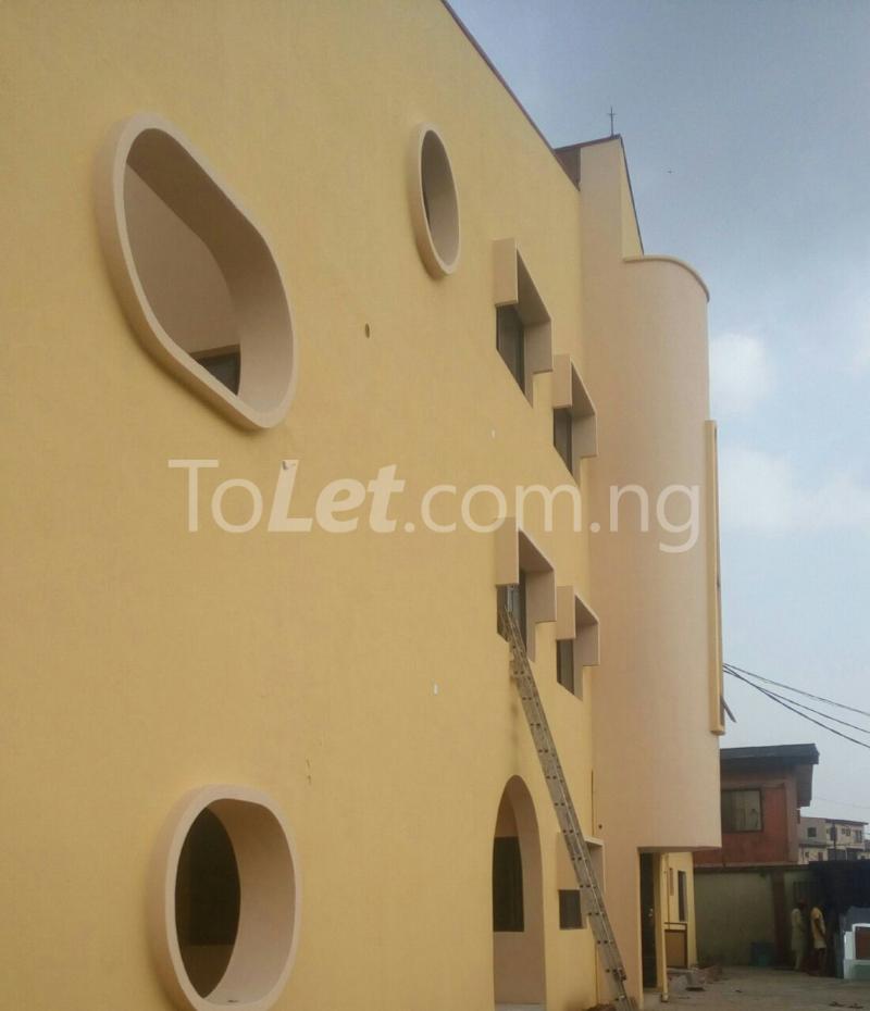 2 bedroom Flat / Apartment for rent Medina Estate Medina Gbagada Lagos