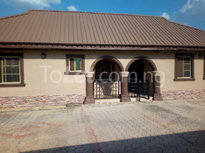 2 bedroom Flat / Apartment for rent Ijapo Estate Akure Ondo