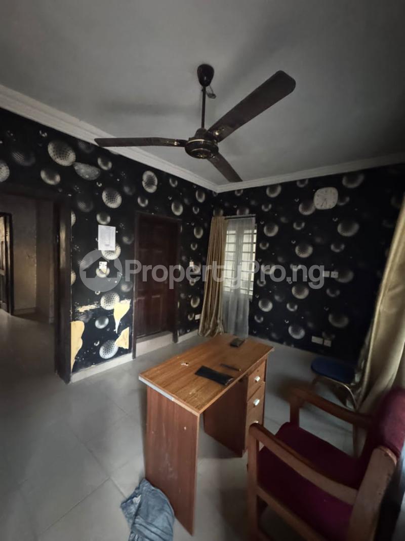 2 bedroom Flat / Apartment for rent Off Tejuosho Road Yaba Tejuosho Yaba Lagos