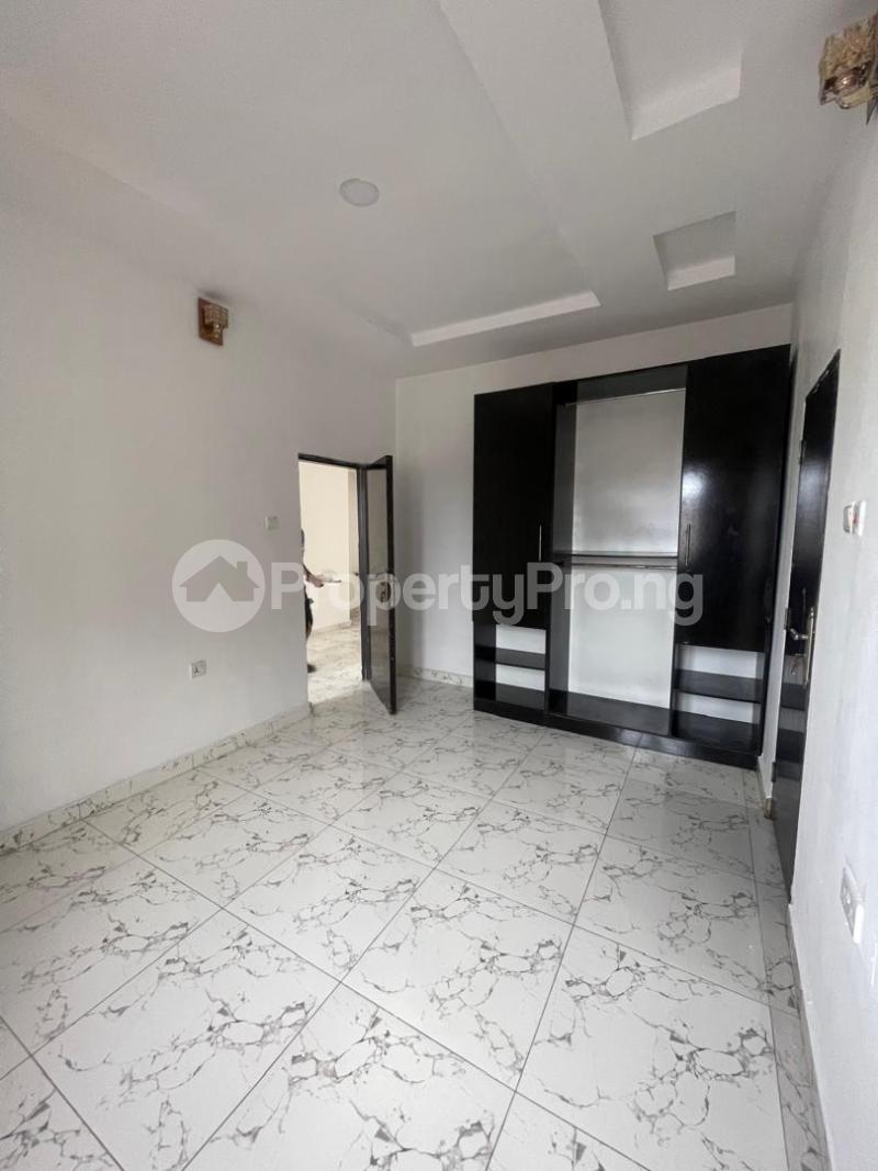 2 bedroom House for rent Ilasan, Ikate Lagos. Ilasan Lekki Lagos