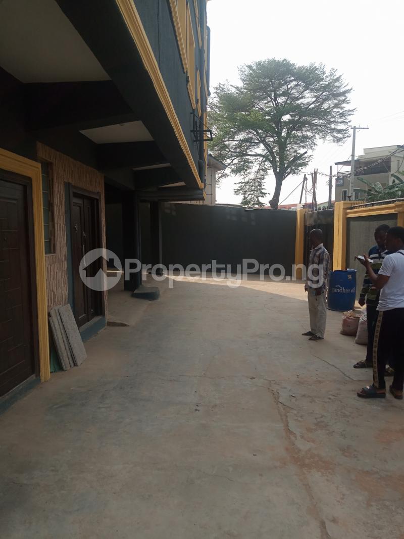 2 bedroom Flat / Apartment for rent Obanikoro Shomolu Lagos