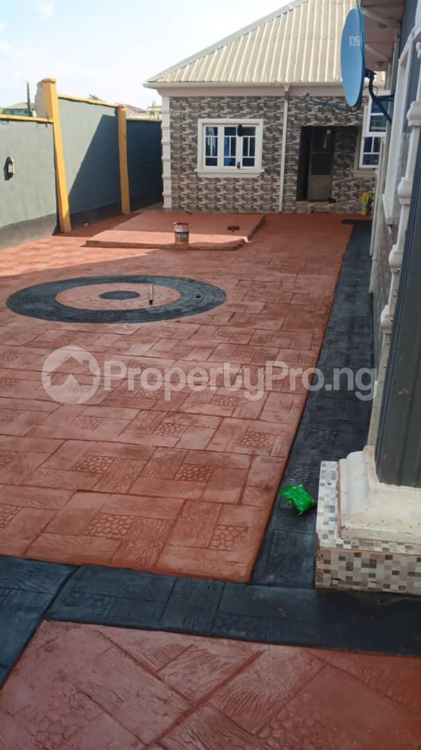 2 bedroom Flat / Apartment for rent New Ife Road Alakia Ibadan Oyo