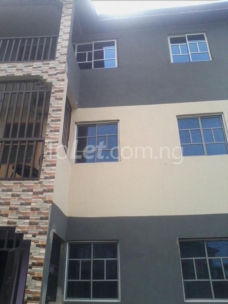 2 bedroom Flat / Apartment for rent Off Bode Thomas Bode Thomas Surulere Lagos