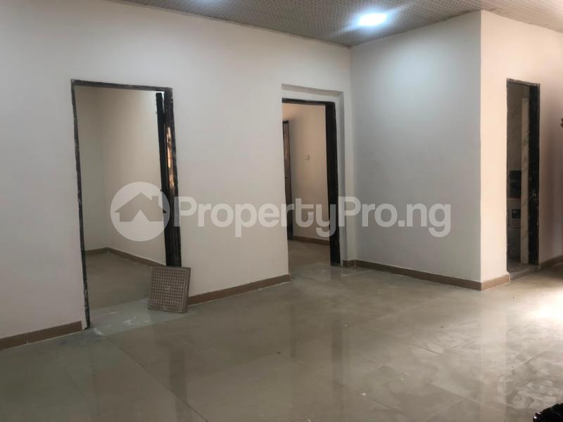 2 bedroom Flat / Apartment for rent Estate Lekki Phase 1 Lekki Lagos