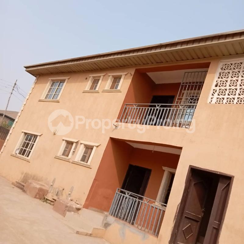 2 bedroom Flat / Apartment for rent Ajinde Road 2 Akala Express Ibadan Oyo - 5