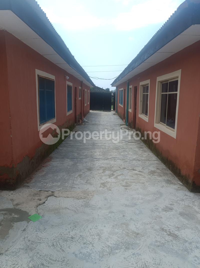 2 bedroom Flat / Apartment for rent Sanmi Estate Bayeku Road, Igbogbo Ikorodu Lagos