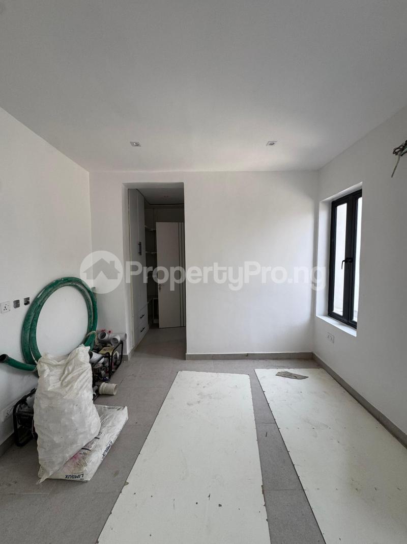 2 bedroom House for rent Ikate Lekki Lagos