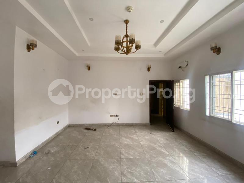 2 bedroom Flat / Apartment for rent  ONIRU Victoria Island Lagos