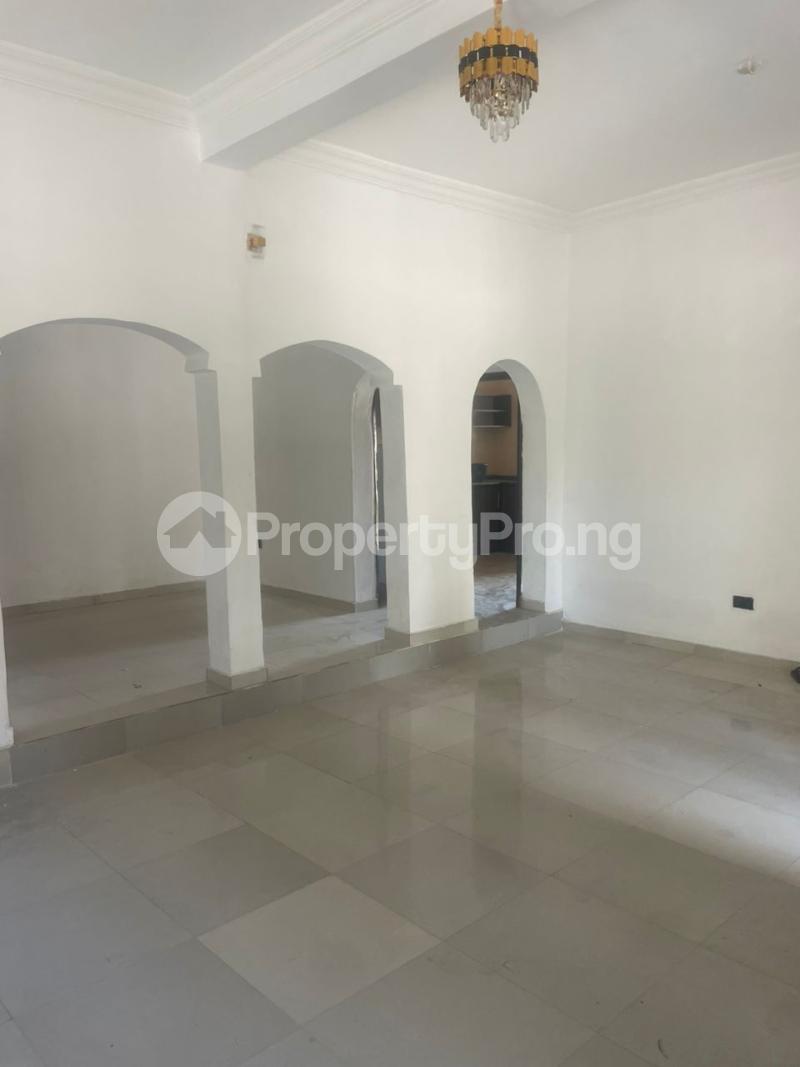 2 bedroom House for rent Nnpc, Akala Express Akala Express Ibadan Oyo