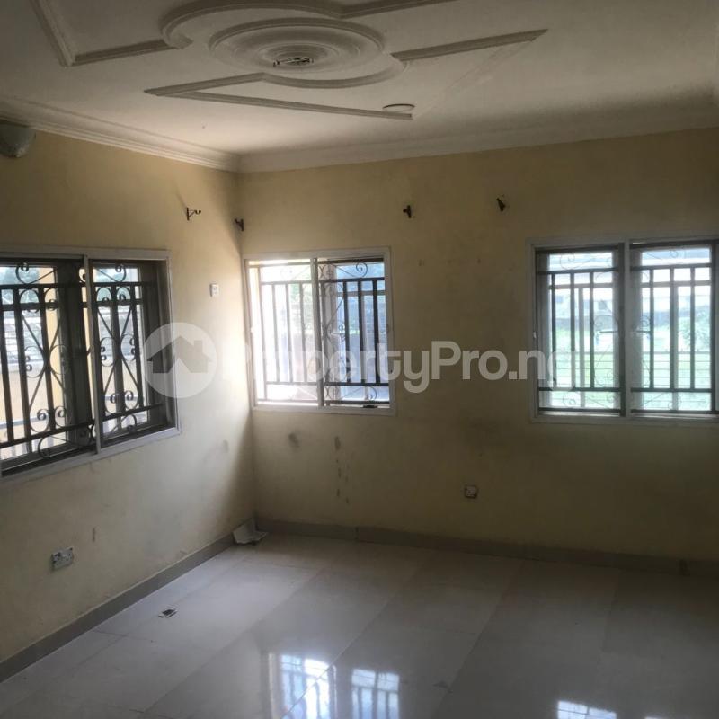 2 bedroom Flat / Apartment for rent Arapaja P & G Oluyole Estate Akala Express Ibadan Oyo