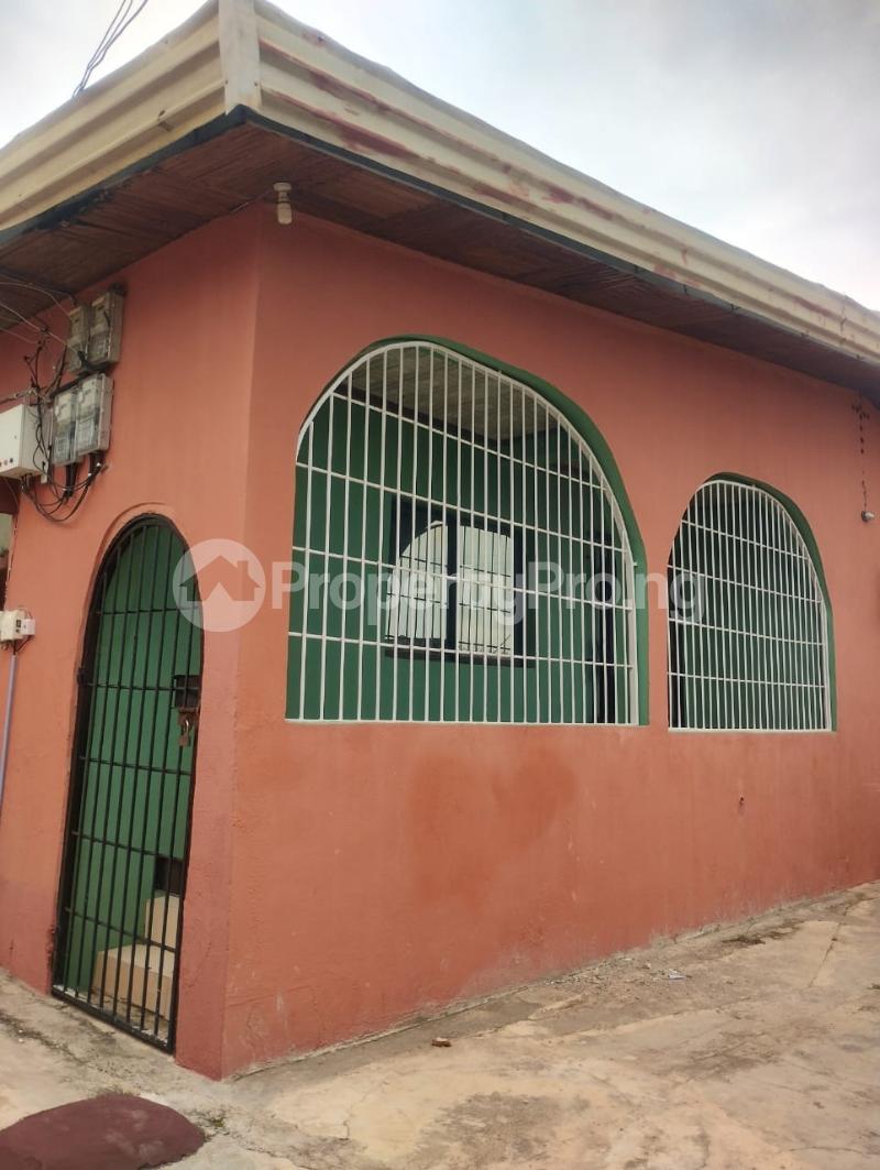 2 bedroom Flat / Apartment for rent Ashipa , Off Akala Road Ibadan Oyo